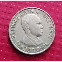 Гвинея 5 франков 1962 г. #41428