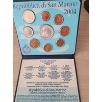 Сан-Марино 2004 год. 1, 2, 5, 10, 20, 50 евроцентов, 1, 2 и 5 Евро. Официальный набор монет в буклете с серебром