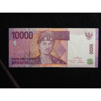 Индонезия 10 000 рупий 2005г