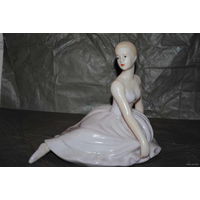 Фарфоровая мини-фигурка/статуэтка: "БАЛЕРИНА в Розовом". Англия-(London), р-р 16*13 см.