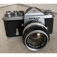 Nikon F + Nikkor 50mm 1:1.4 non-Ai
