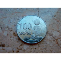 100 сом 2018 Узбекистан