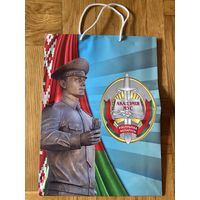 Пакет сувенирный Академии МВД Республики Беларусь, 32х44х9,5 см