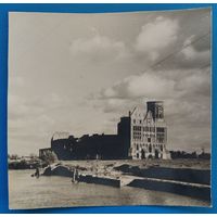 Фото разрушенного Кафедрального Кёнигсбергского собора. 1945 г. 10х10 см.
