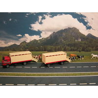 Модель грузового автомобиля Mercedes-Benz скотовоз. Масштаб HO-1:87.
