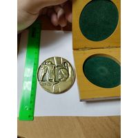 Медаль настольная СССР в коробке