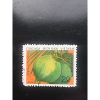 Вьетнам 1976. Фрукты (серия из 3 марок)