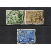 Норвегия 1947 300 летие норвежской почты #324,325,328