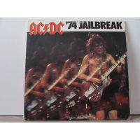 AC/DC  '74 Jailbreak